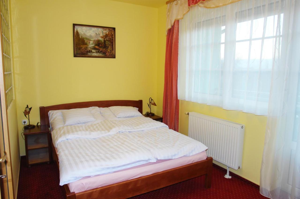 Holdlux Apartmanok Sárvár Εξωτερικό φωτογραφία