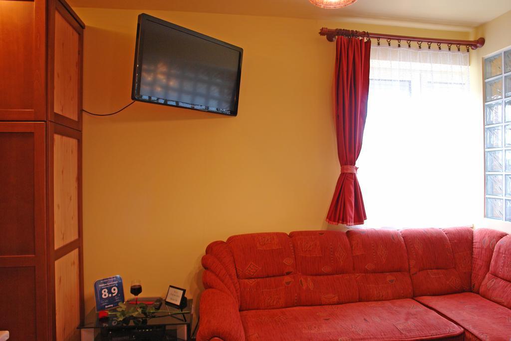 Holdlux Apartmanok Sárvár Εξωτερικό φωτογραφία