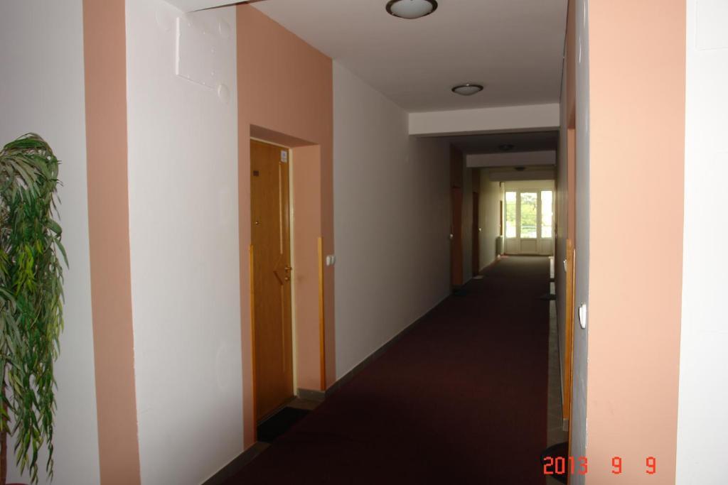 Holdlux Apartmanok Sárvár Εξωτερικό φωτογραφία